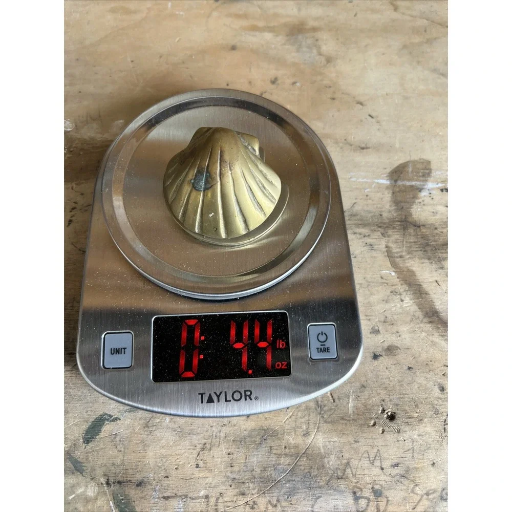 Vintage Solid Brass Metal Clamshell Scallop Shell Letter Towel‎ Holder Heavy